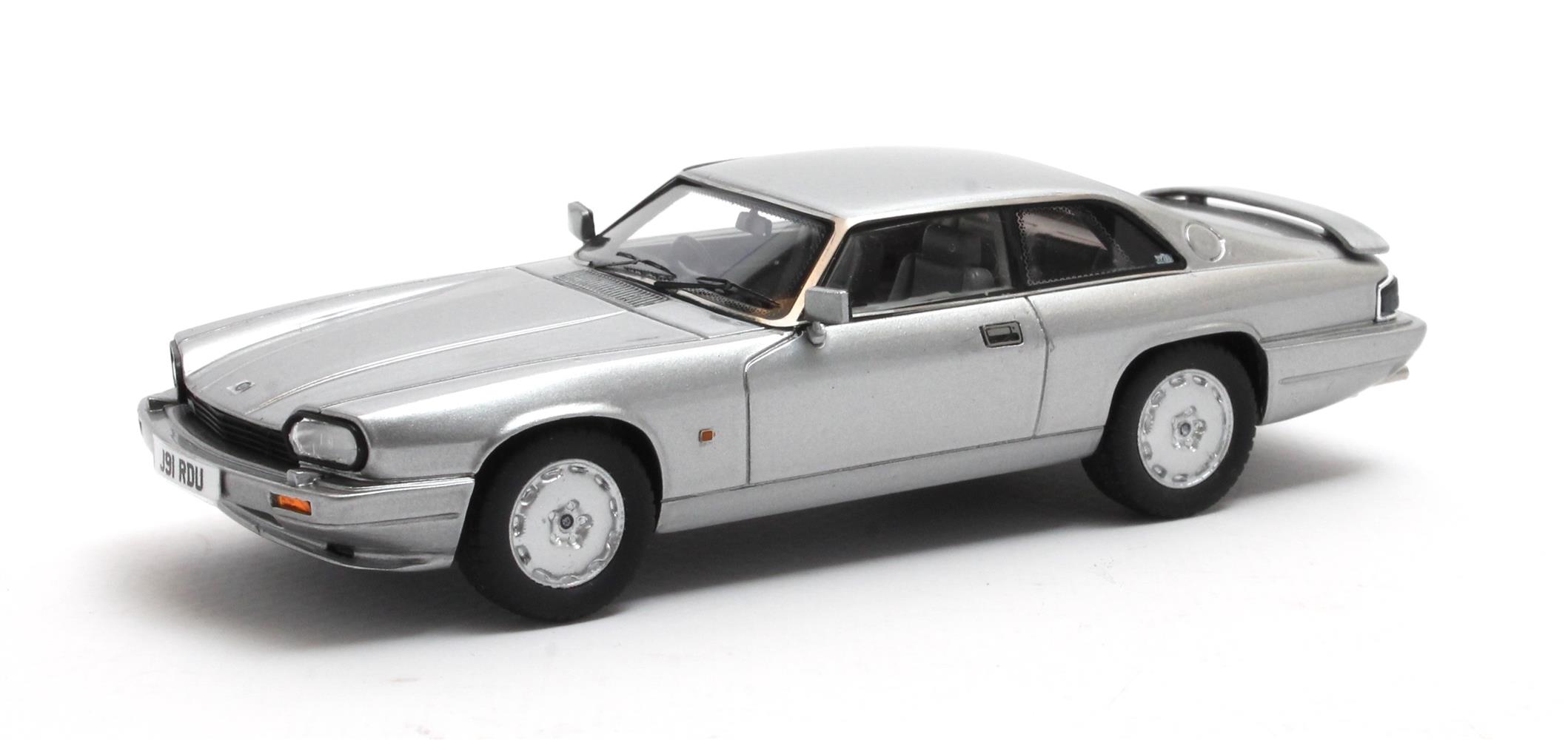 Jaguar XJR-S 1991-1993 Zilver - 1:43